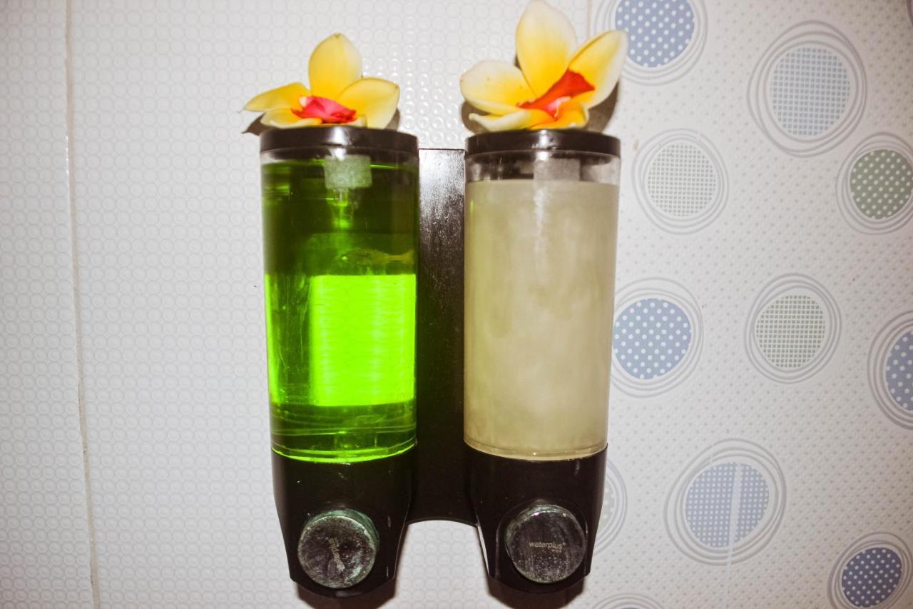 Cave Beach Bungalow Semaya Ngoại thất bức ảnh