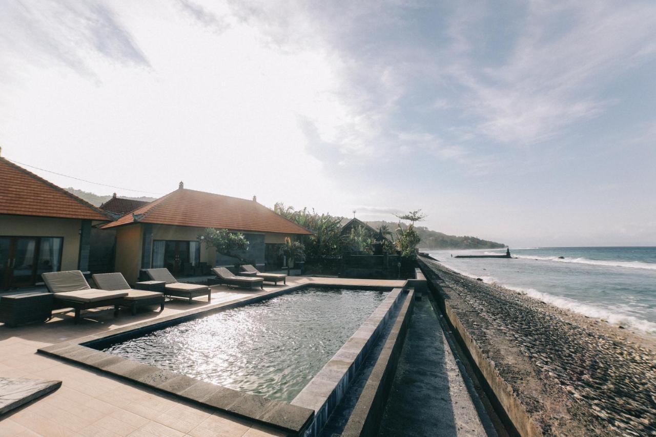 Cave Beach Bungalow Semaya Ngoại thất bức ảnh