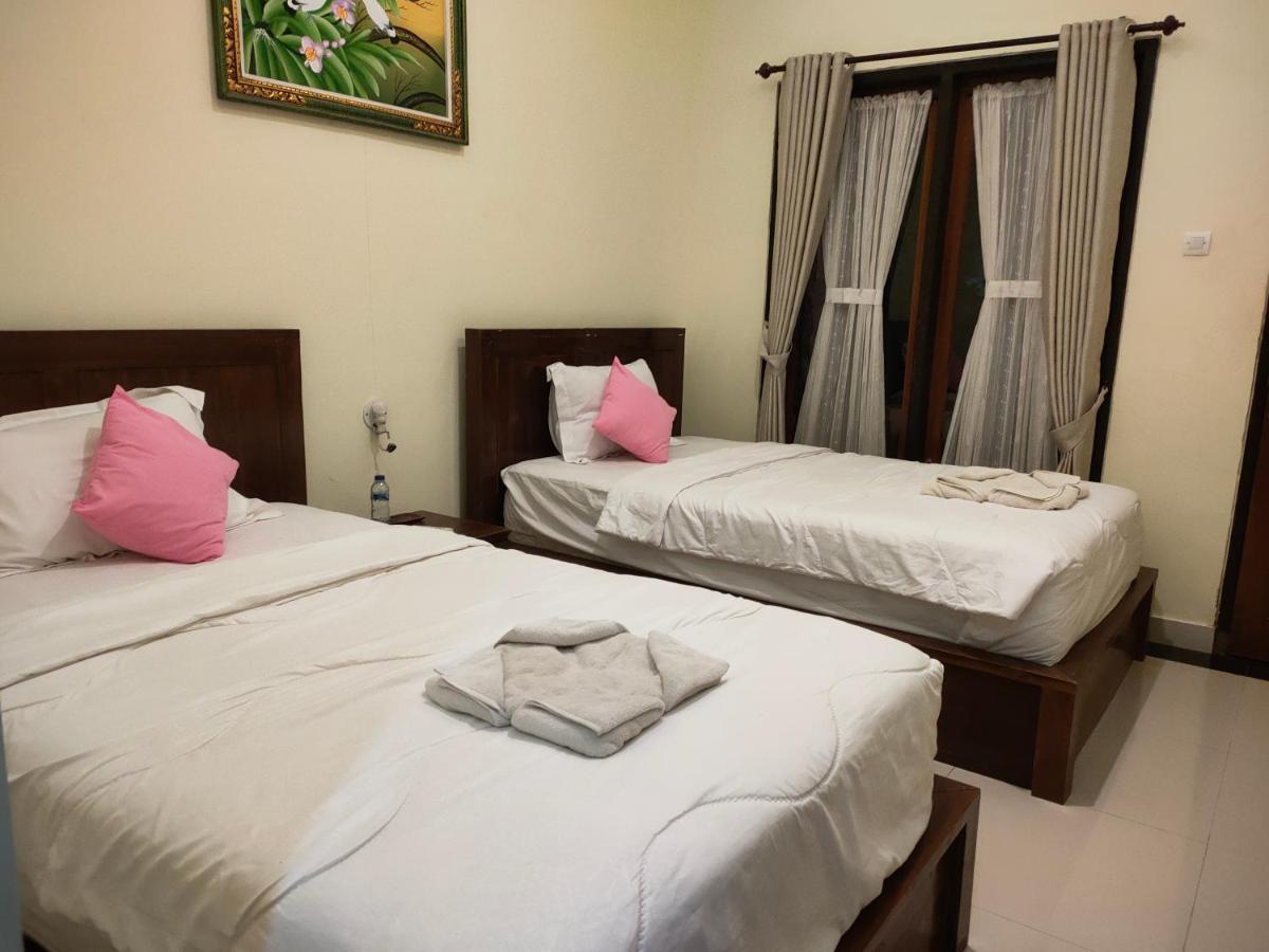 Cave Beach Bungalow Semaya Ngoại thất bức ảnh